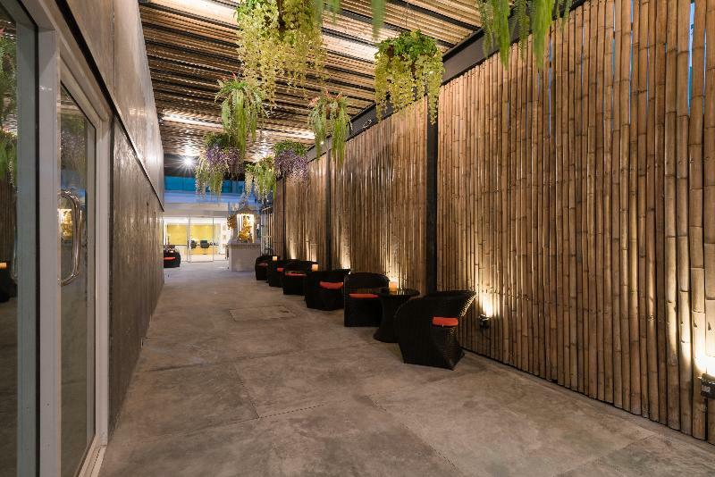 Patong Swiss Hotel Beach Front Phuket Extérieur photo